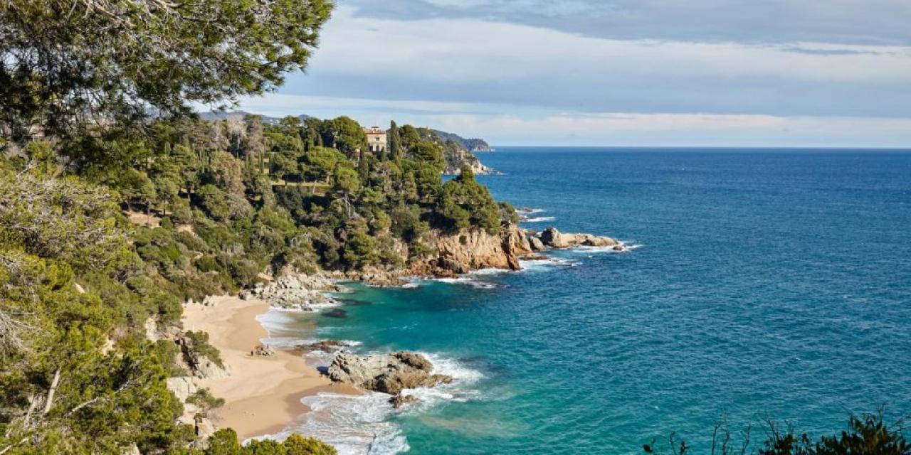 Pretty Garden Apartment Next To A Charming Beach Lloret de Mar Eksteriør bilde