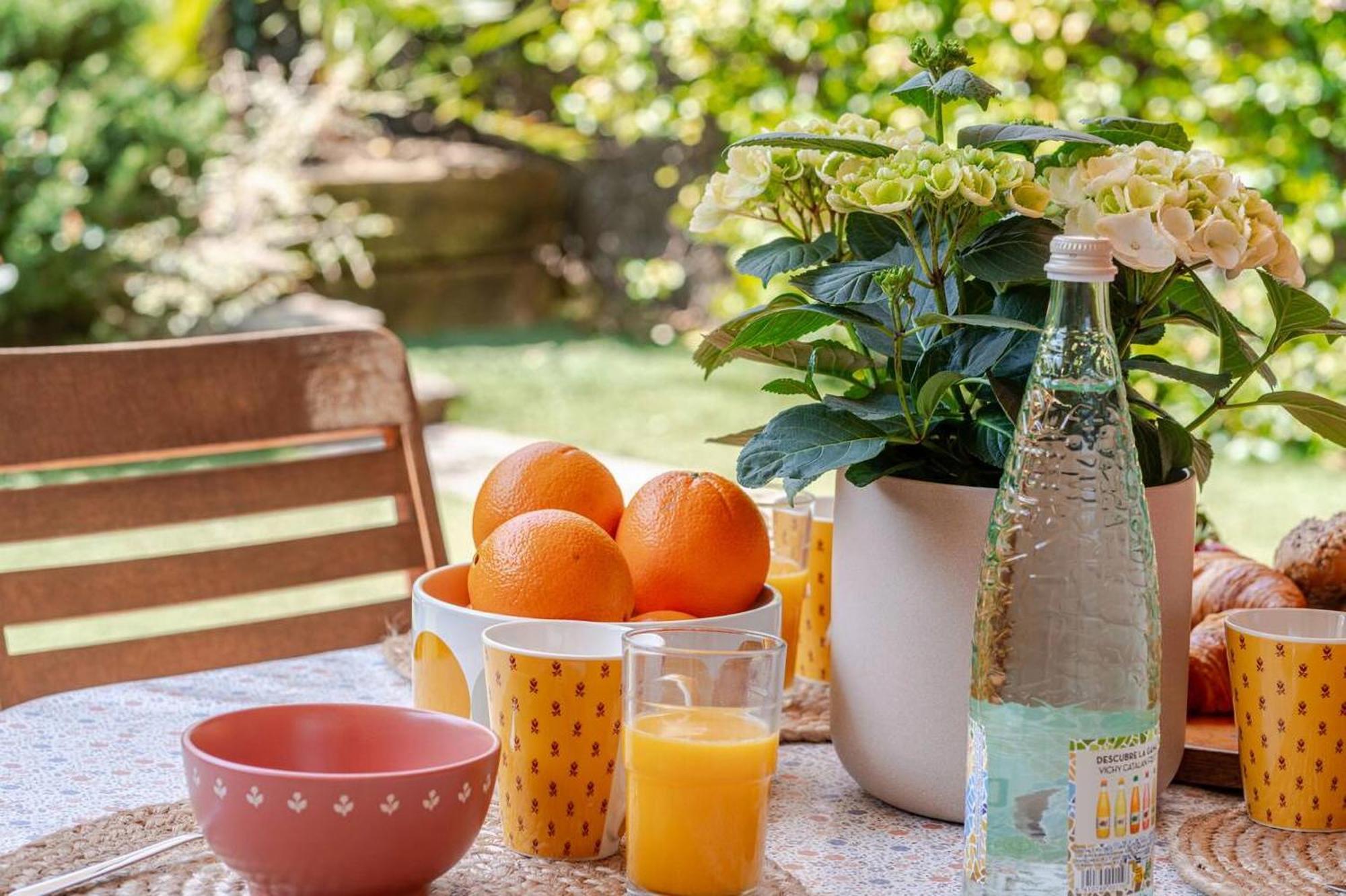 Pretty Garden Apartment Next To A Charming Beach Lloret de Mar Eksteriør bilde